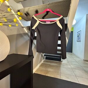 Edikted Dark Navy and Cream Off-Shoulder Top